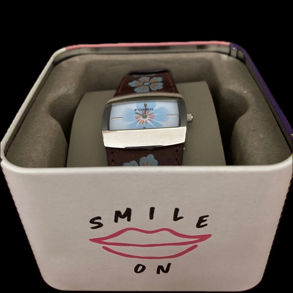 Fossil Ladies JR-8348 Analogue Fashion Leather Strap Wristwatch NOS Box New Batt - Picture 6 of 8